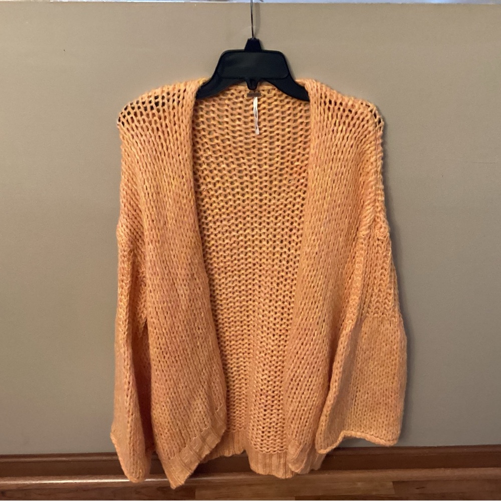 FREE PEOPLE CHUNKY KNIT OVERSIZED CARDIGAN/SWEATER